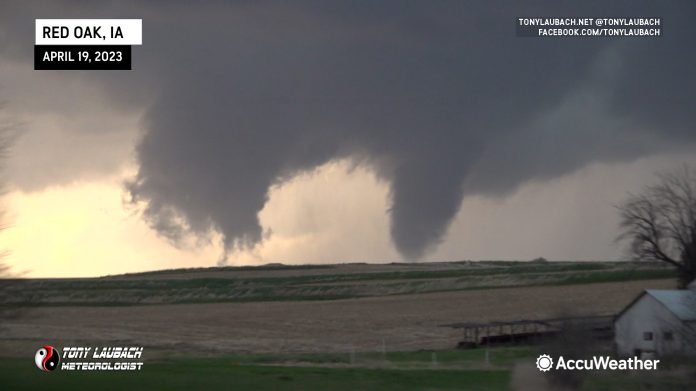 Chase Log: April 19, 2023